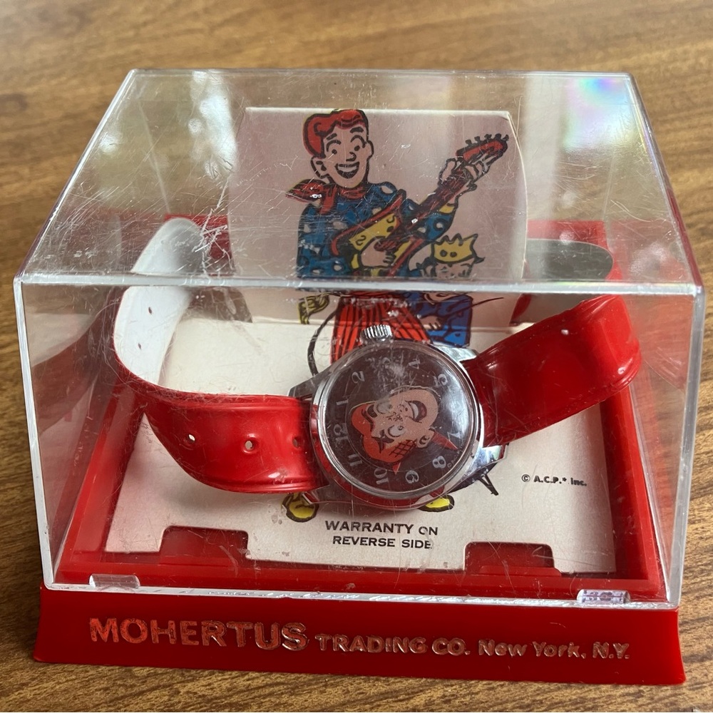 Vintage Archie Watch by Mohertus. Still works…see video.